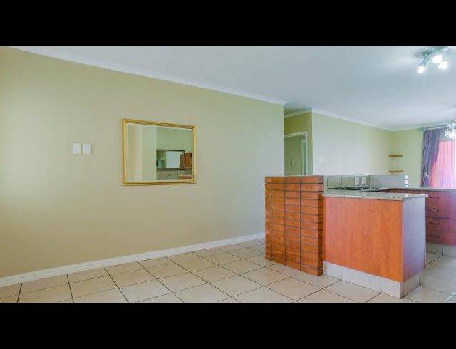 1 BEDROOM APARTMENT FOR SALE IN UMHLANGA RIDGE
